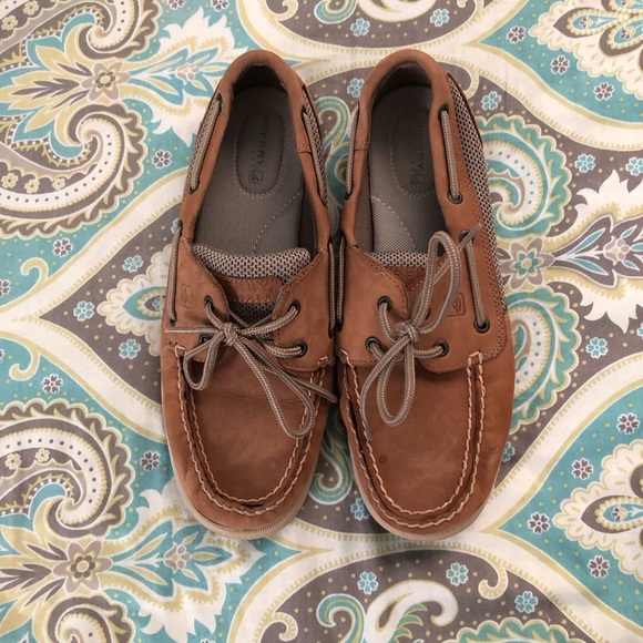 Women’s Classic Sperry’s - Picture 2 of 5